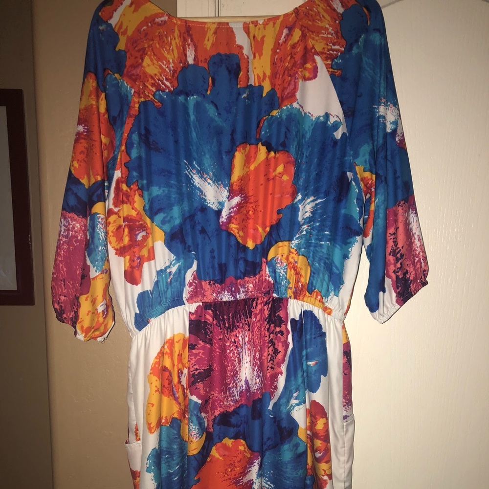 Watercolor painting dress - Picture 3 of 4